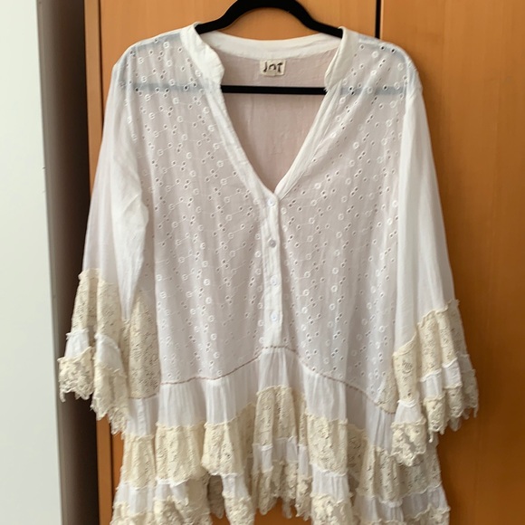 Tops - Cotton lace top
